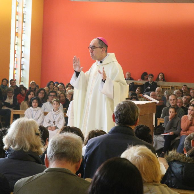 2019-11-23_Mr_Rouge_à_Rueil-Malmaison_ND_Compassion_(Luc_J)_5D3_5580